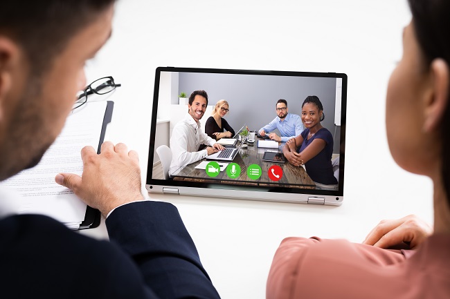 3 Essential Facts That You Need to Know about Hybrid Meetings